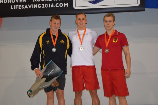 100m manikin tow with fins  JUNIORS: 1) Tim BRANG 2) Bradley WOODWARD 3) Jannik BÖWING