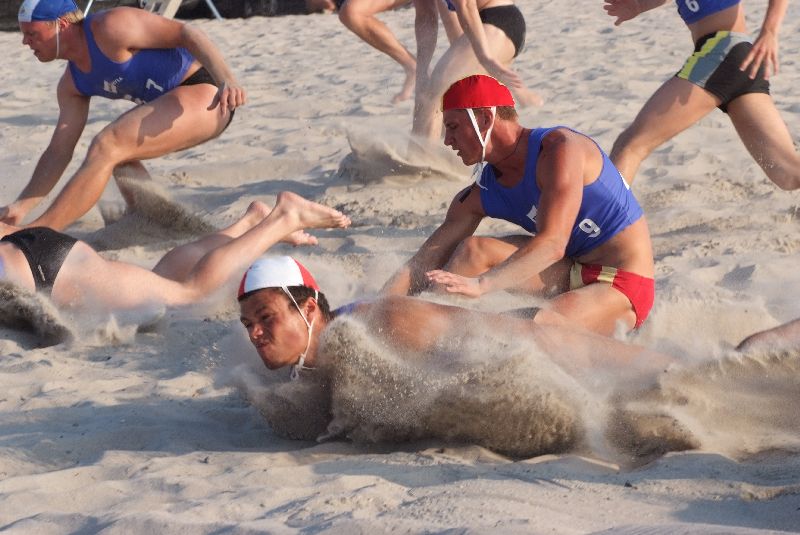 Random action @ Beach Flags